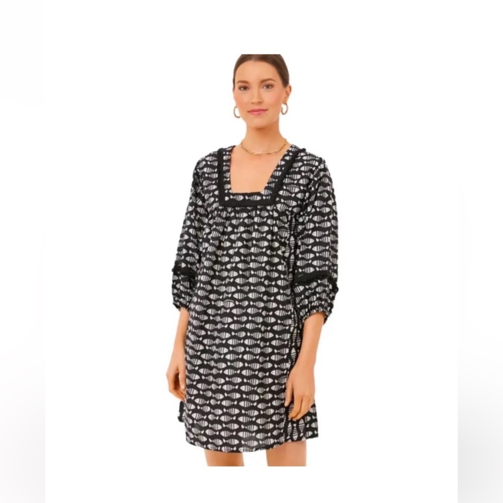 Tuckernuck Fish Beach Cover Up